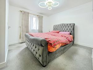 Jefferson Way- click for photo gallery